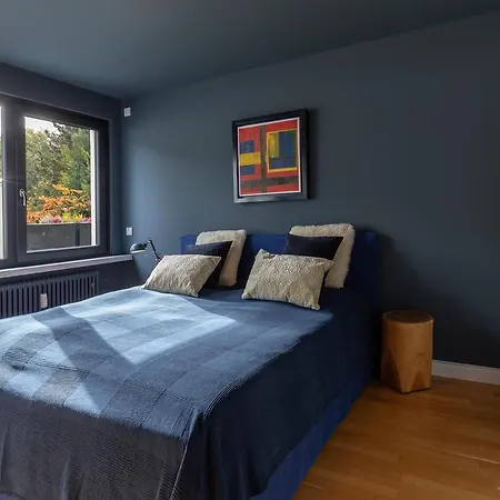 Waldheim Apartment *